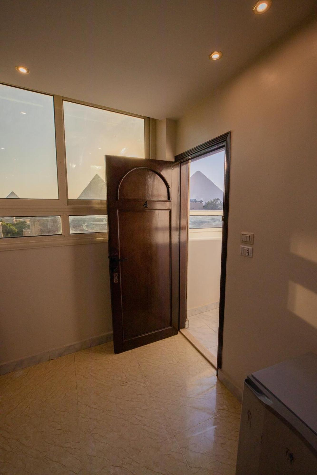 Horus Guest House Pyramids Kafret el-Gabal Kültér fotó